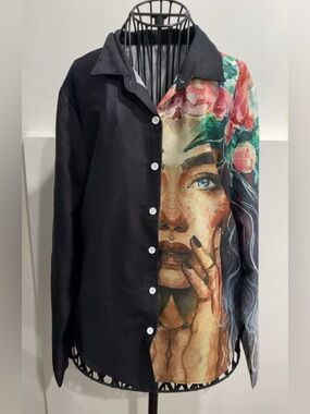 Art-Print Button-Up Blouse in Black and Multicolor Abstract Size L